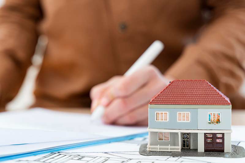 Kostenlose Energieausweis Erstellung beim Immobilienkauf von Ullrich Immobilien und Invest